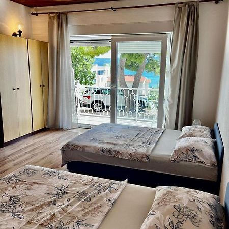 Apartmani Branko Vojnovic Omiš Buitenkant foto