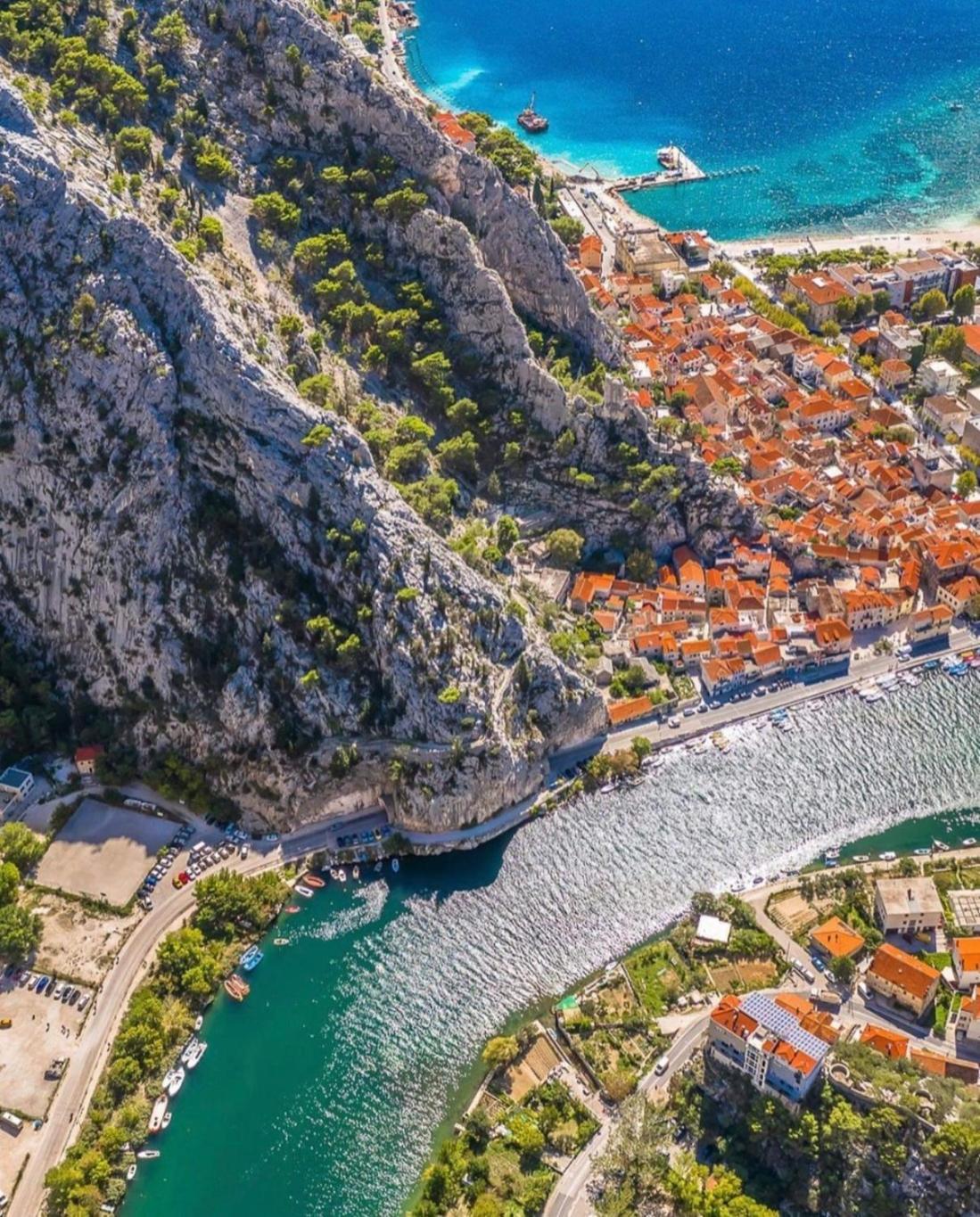 Apartmani Branko Vojnovic Omiš Kamer foto