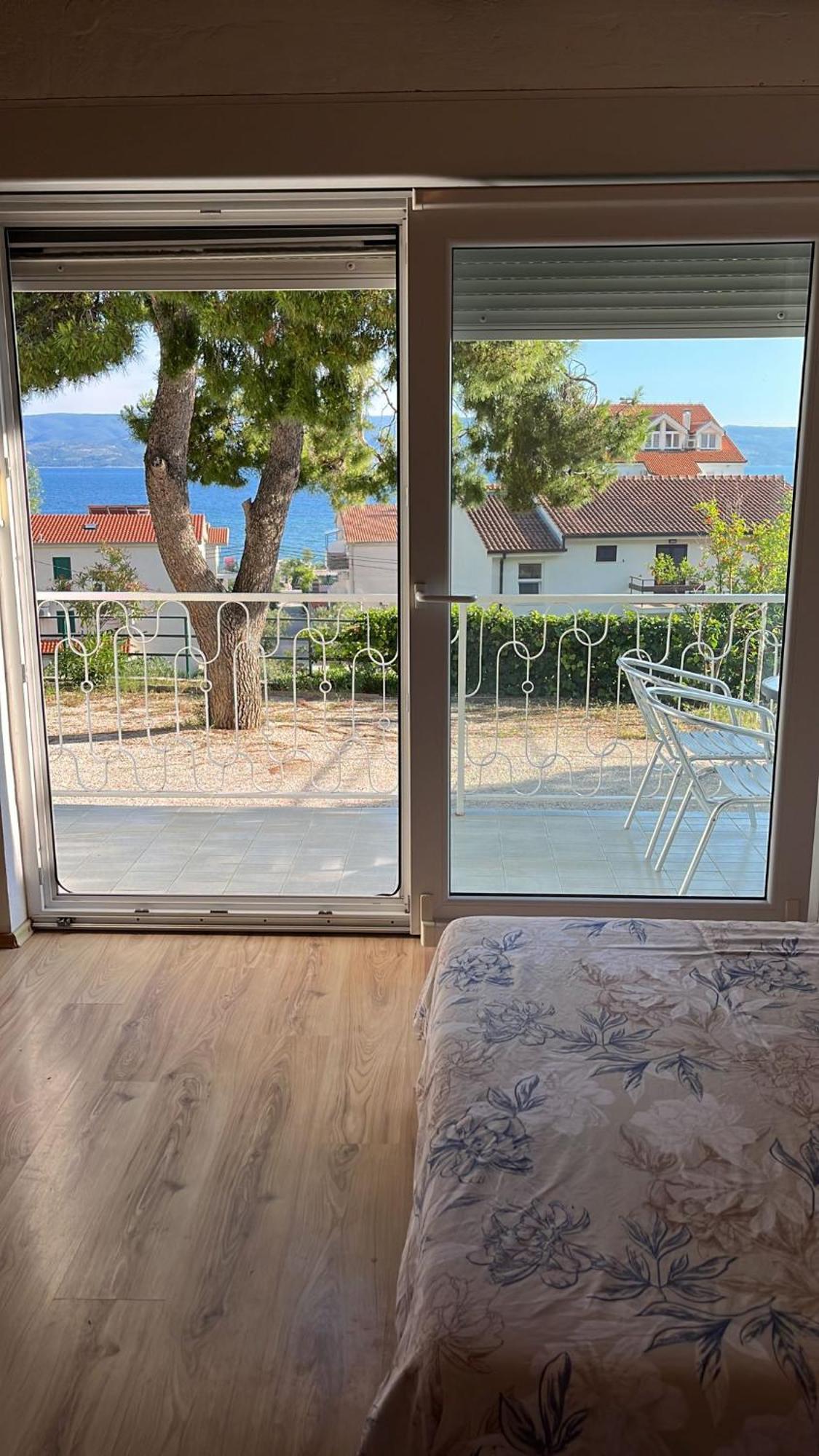 Apartmani Branko Vojnovic Omiš Kamer foto