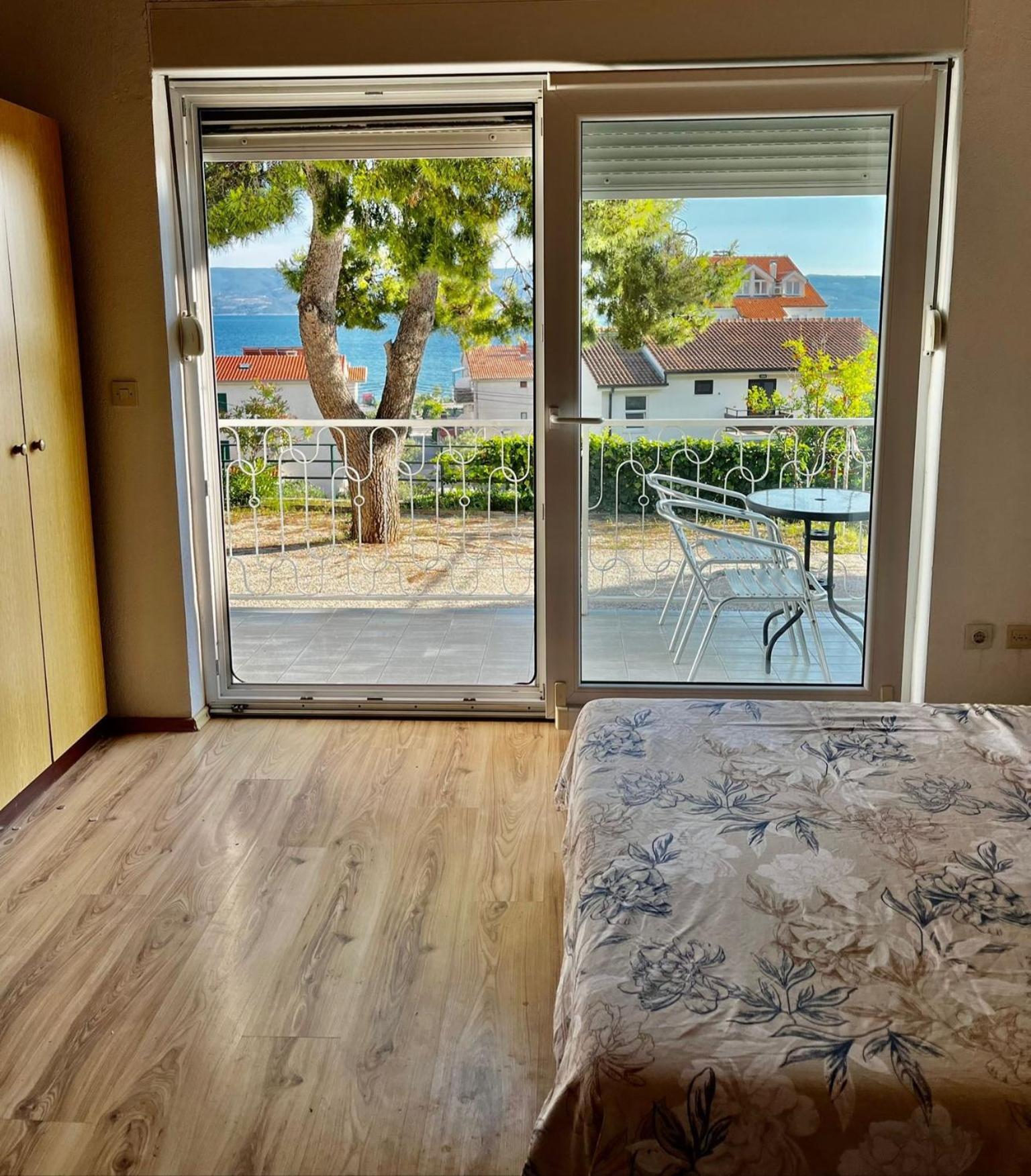 Apartmani Branko Vojnovic Omiš Kamer foto